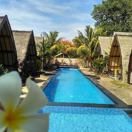 Youpy Bungalows Gili Air Exteriör bild
