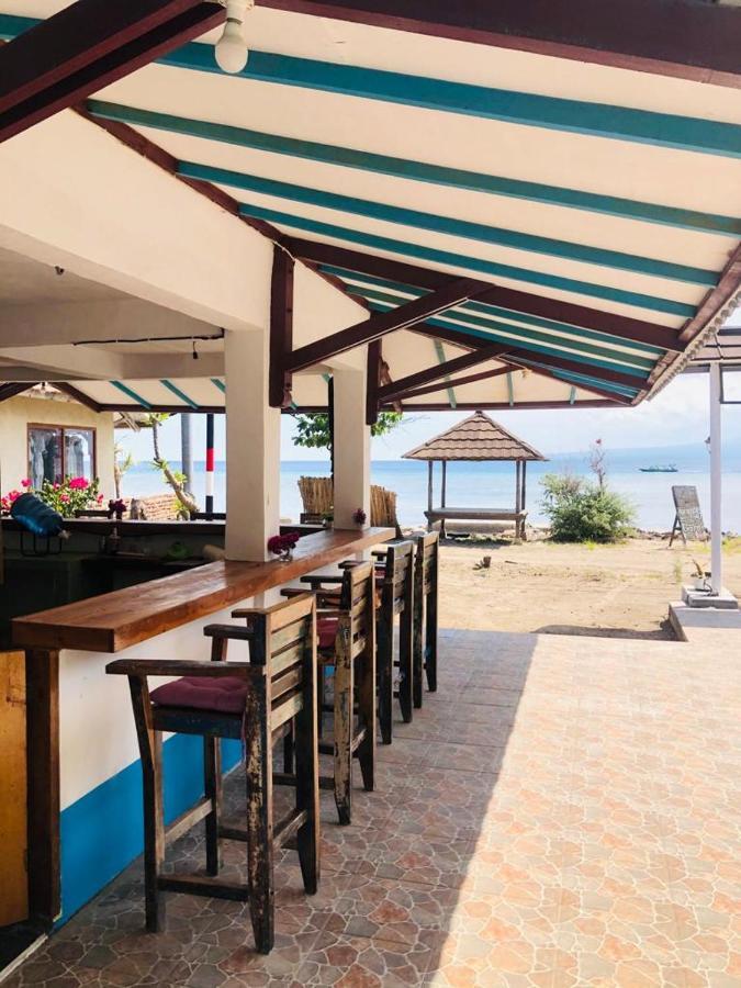 Youpy Bungalows Gili Air Exteriör bild