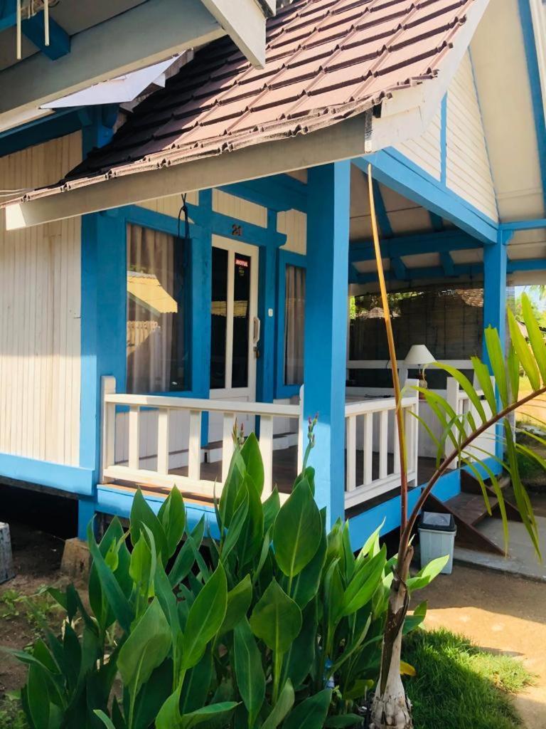 Youpy Bungalows Gili Air Rum bild