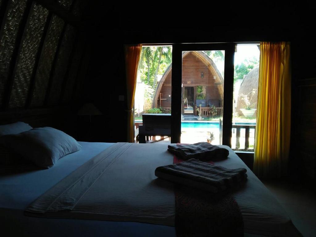 Youpy Bungalows Gili Air Exteriör bild