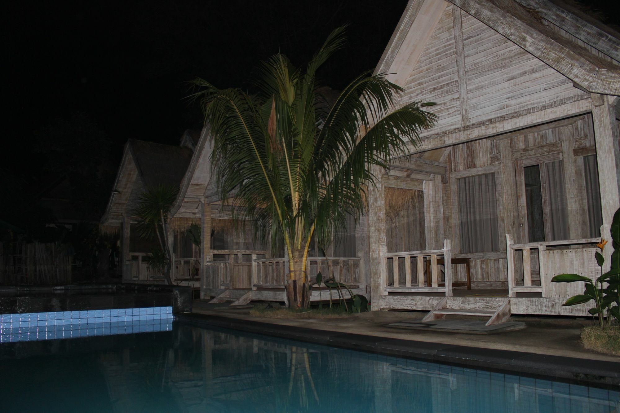 Youpy Bungalows Gili Air Exteriör bild