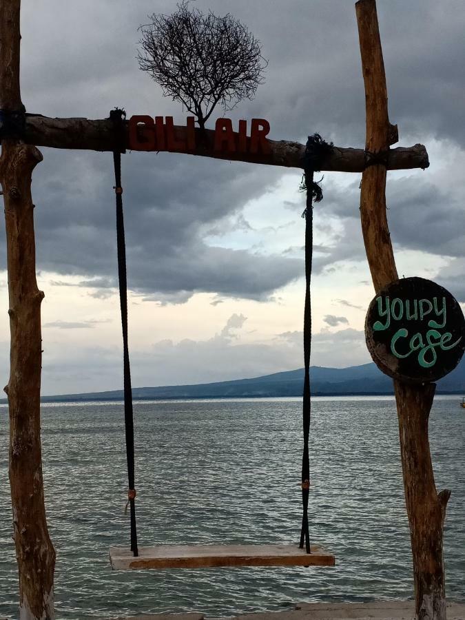 Youpy Bungalows Gili Air Exteriör bild