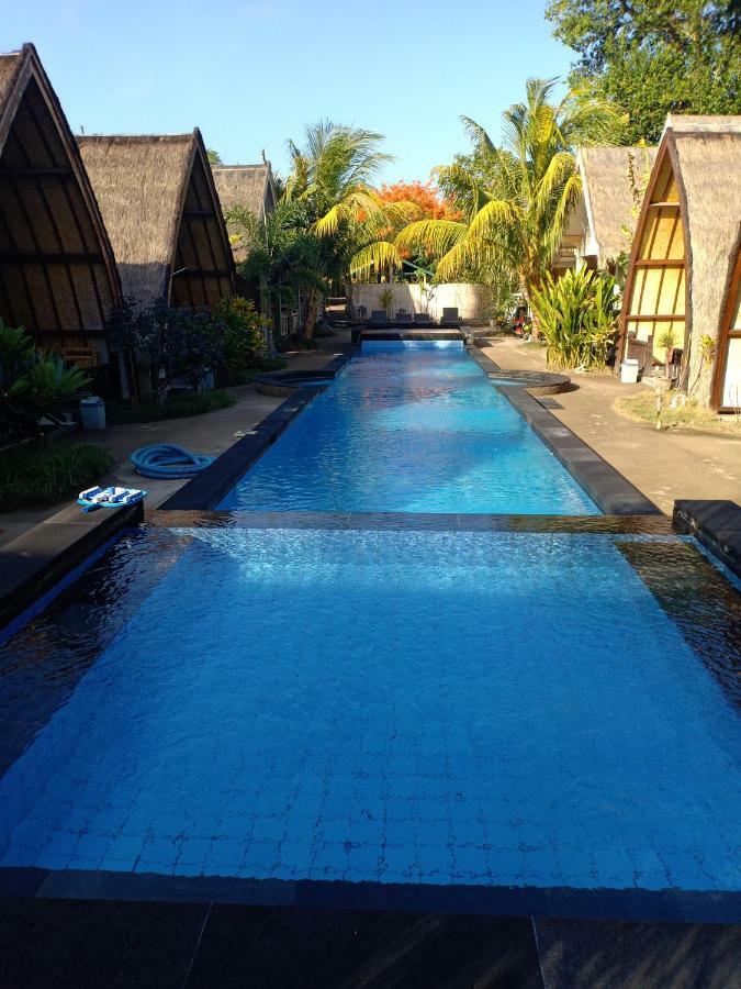 Youpy Bungalows Gili Air Exteriör bild