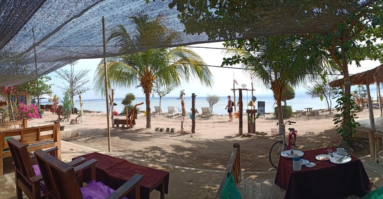 Youpy Bungalows Gili Air Exteriör bild